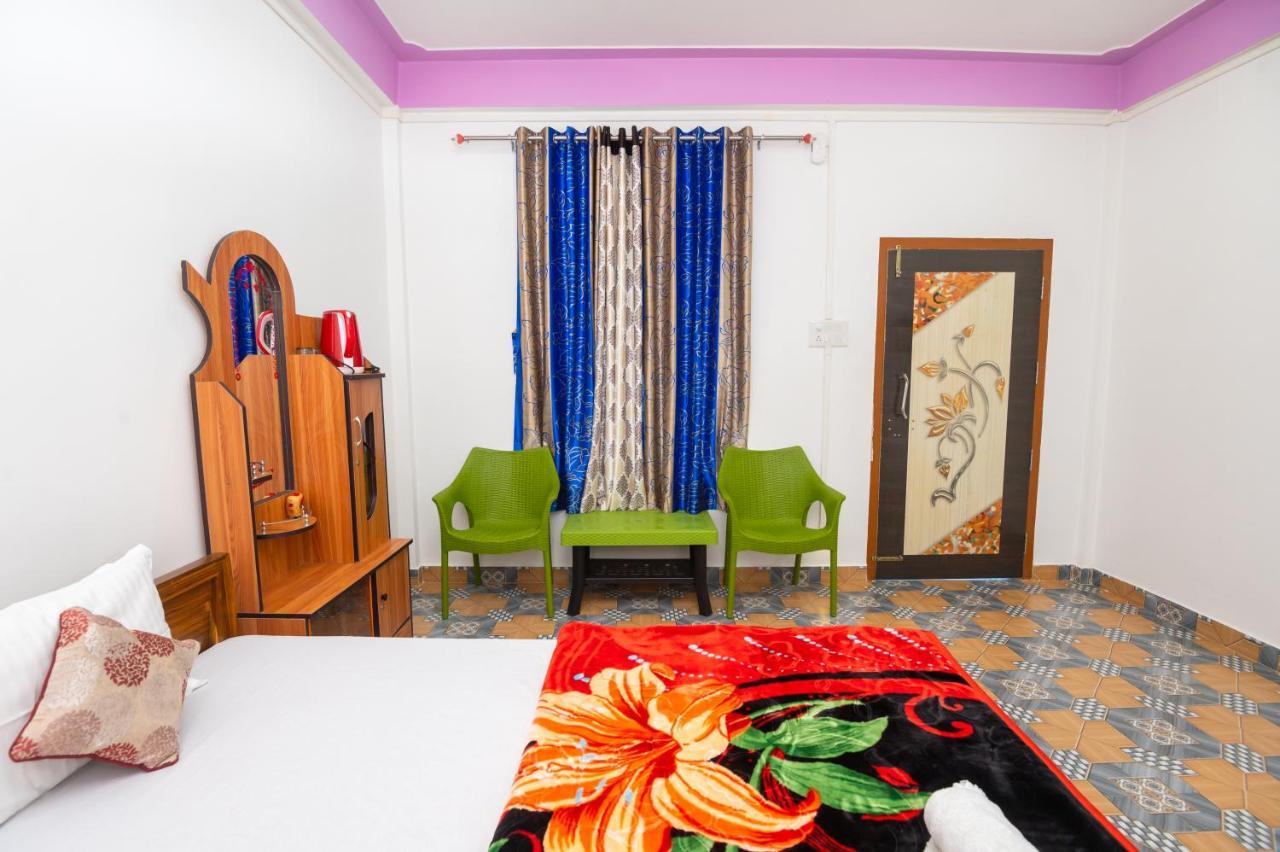 Jungle Star Mansion Hotel Kāziranga Buitenkant foto