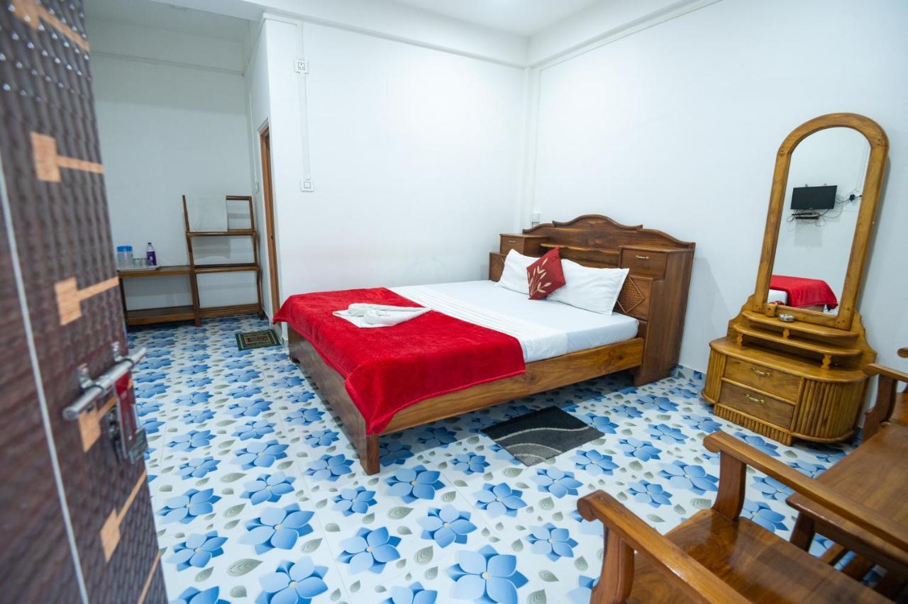 Jungle Star Mansion Hotel Kāziranga Buitenkant foto